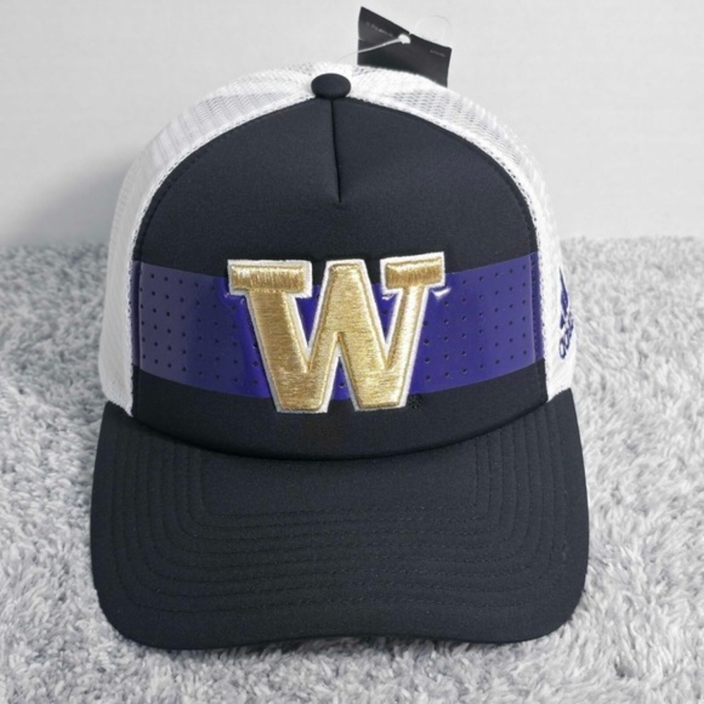 Adidas Washington Huskies Foam Front Vented NCAA Trucker‎ Snapback Hat Cap NEW